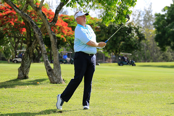 POSTE DE FLACQ, MAURITIUS - DECEMBER 08: Colin Montgomerie of Scotland in action during the ProAm ahead of the first round of the MCB Tour Championship played on the Legend Course, Constance Belle Mare Plage on December 8, 2016 in Poste de Flacq, Mauritius. (Photo by Phil Inglis/Getty Images)