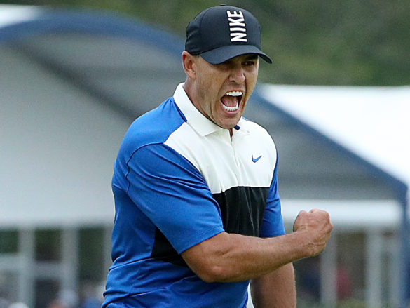 L'urlo di Brooks Koepka dopo il putt vincente del PGA Championship 2019, sul Bethpage Black course di Farmingdale, New York.