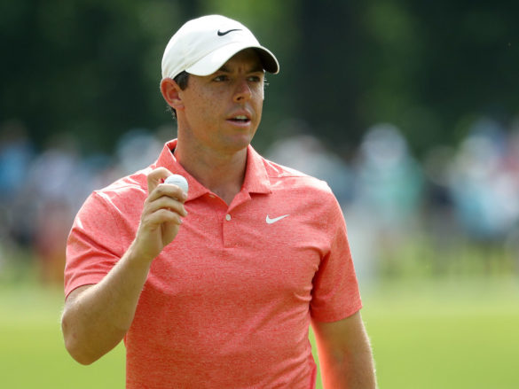 Rory McIlroy ha confermato il suo status di giocatore membro attivo dell'European Tour entro il termine massimo del 1° maggio.