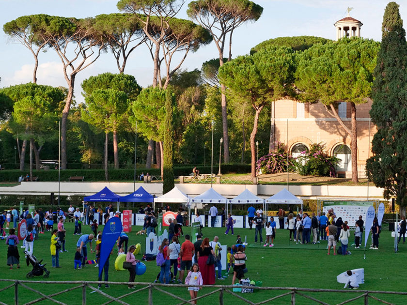 Sorrisi, entusiasmo e divertimento per “Golf in Piazza”