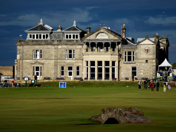 La clubhouse più famosa del mondo, quella dell'Old Course di St Andrews