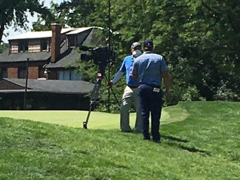 DeChambeau a 316 orari, poi litiga con un cameraman