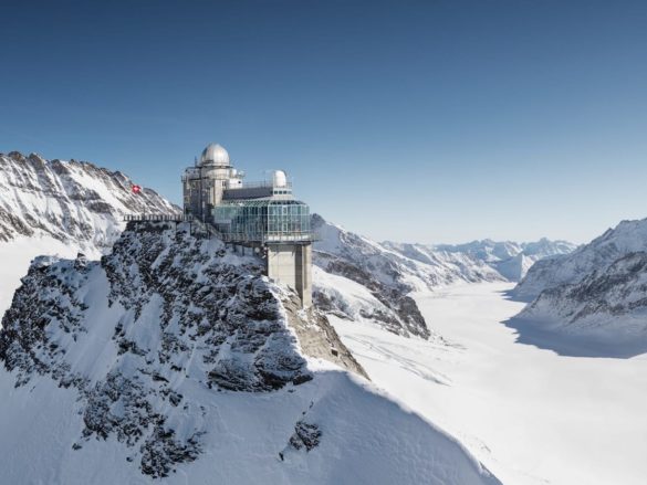 La Jungfrau e il grande ghiacciaio di Aletsch, il maggiore per estensione sulle Alpi