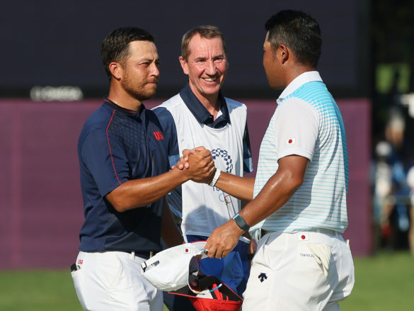 Xander e Hideki Matsuyama (Photo by Mike Ehrmann/Getty Images)