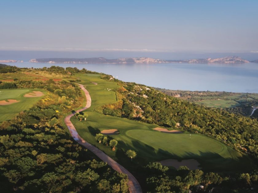 Costa Navarino: una meta da favola per il golf