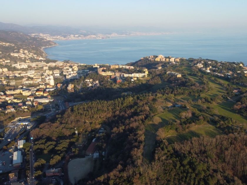 Arenzano: si gioca in quattro, pagano in due