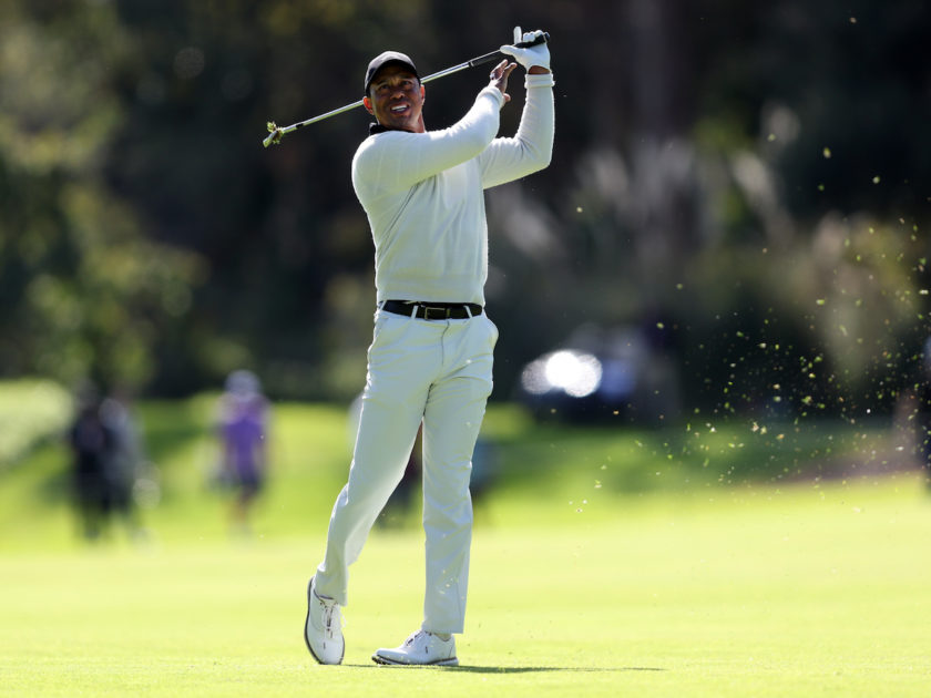 Tiger parte frenato al Riviera, Cantlay leader