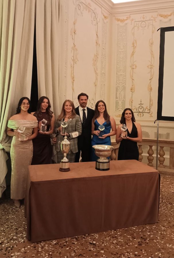 Da sinistra, Natalia Aparicio, Matilde Partele, Sveva Gherardi, Christian Benetton, Chiara Cornetti e Noa Zocco