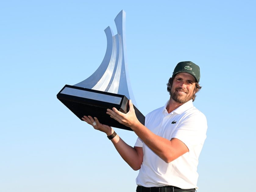 Nacho Elvira trionfa a Dubai